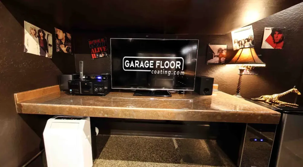 garagefloot.webp